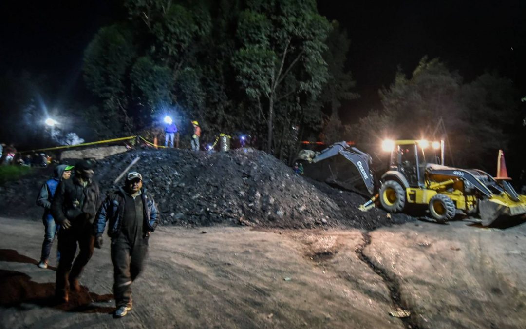 Sobe para oito o número de mortos em explosão de mina ilegal na Colômbia