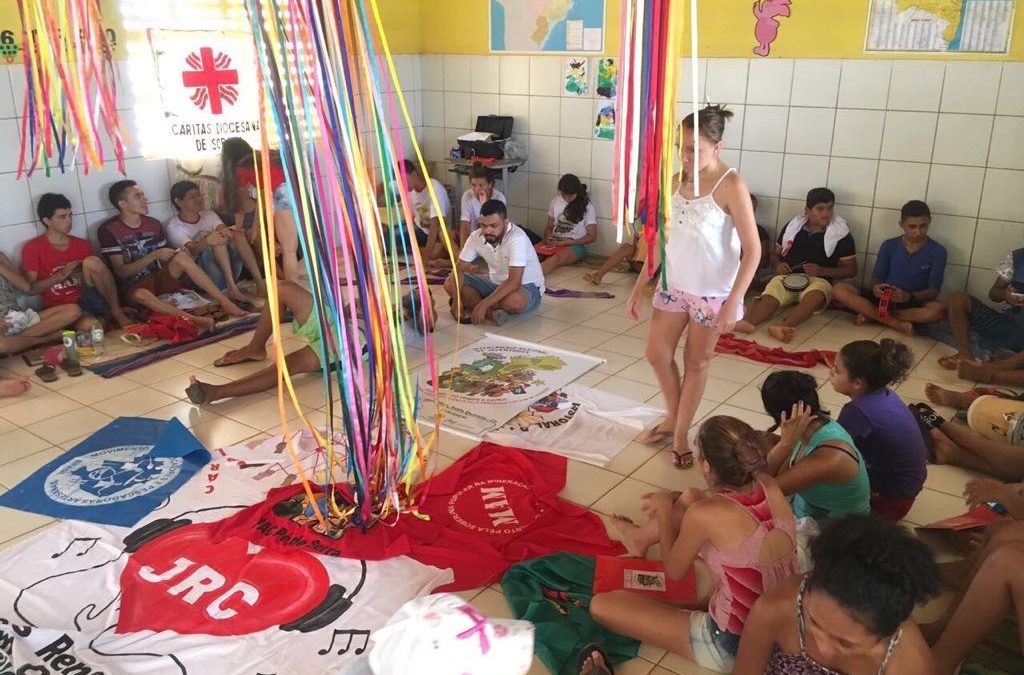 Intercambio de juventudes vivenciam os desafios da Soberania popular na Mineração no Ceará